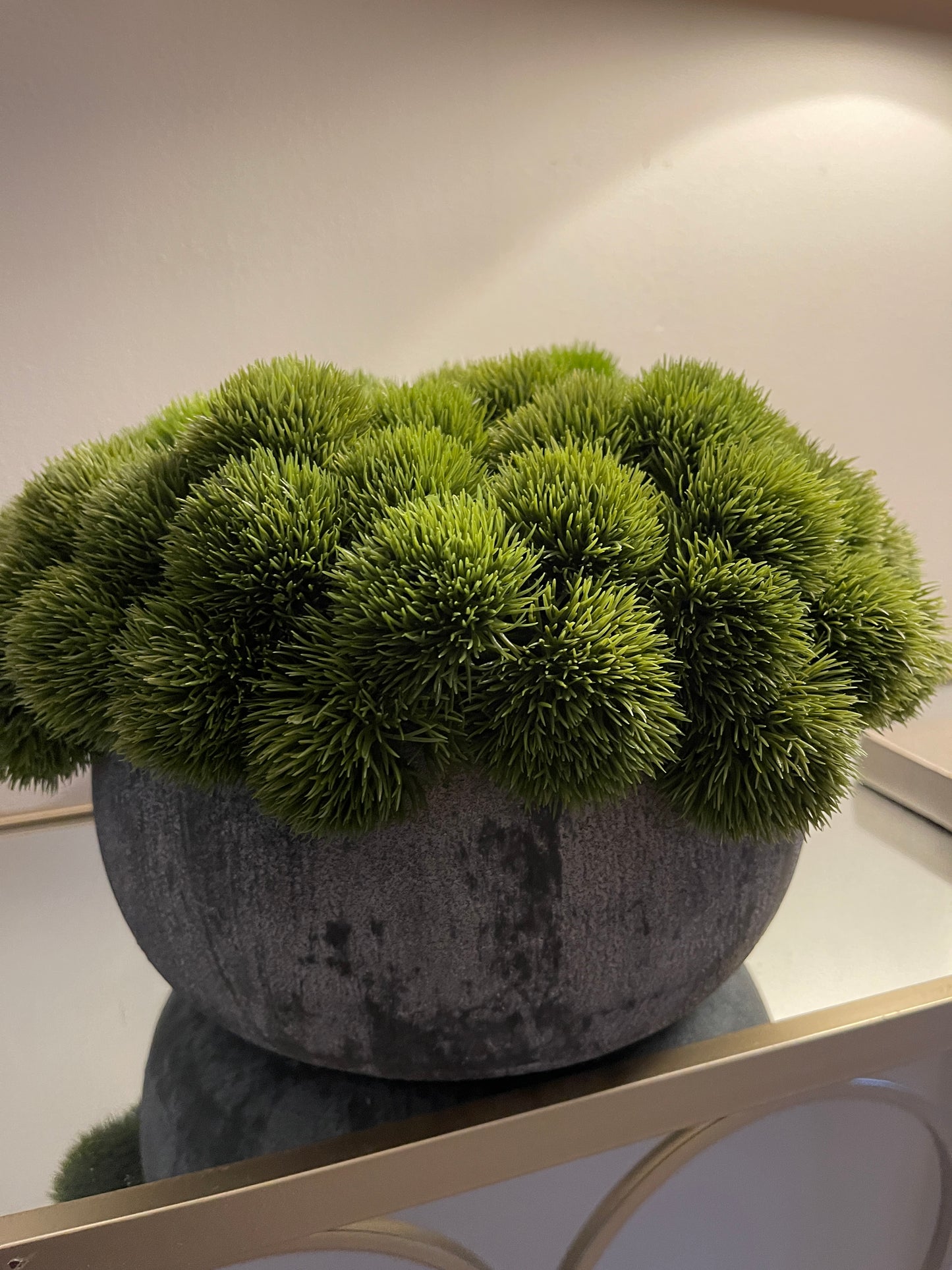 Seedheads in dark brown/grey Ceramic Bowl