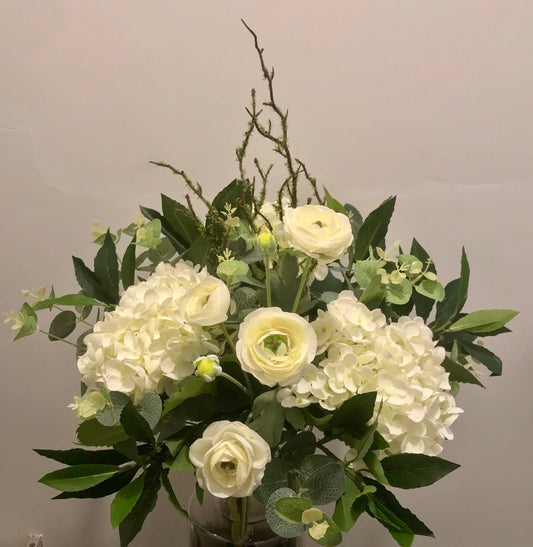 Front facing cream hydrangea hand tie